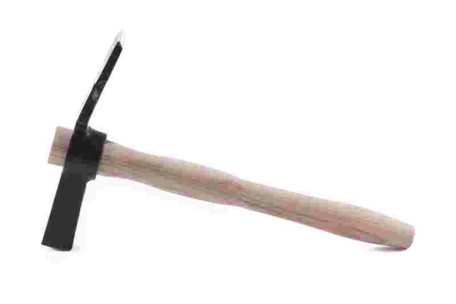 Kladivo zednick d. nsada 600g